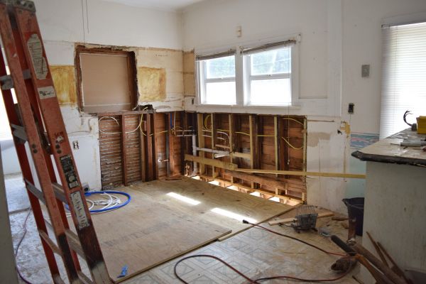 Bathroom Demolition in Lake Zurich