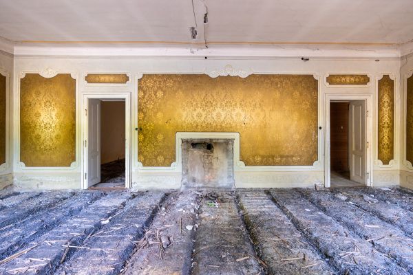 Fireplace Demolition in Lake Zurich